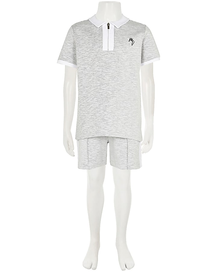 Age 13+ boys grey polo shirt outfit