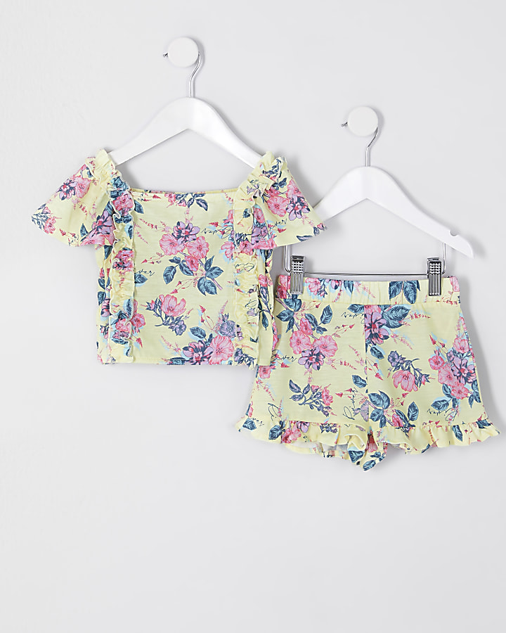 Mini girls yellow flower short outfit