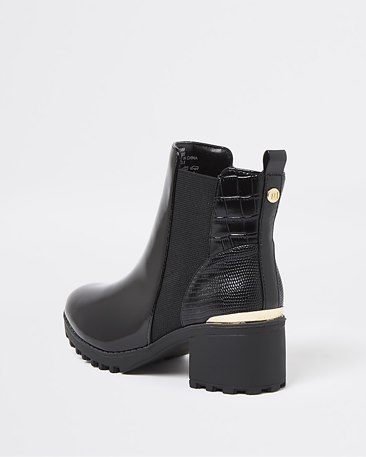 Girls black patent heeled chelsea boot