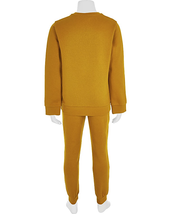 Boys yellow sweatshirt outfit