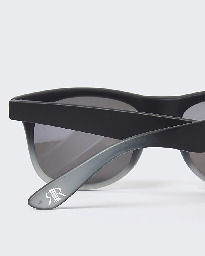 Mini boys black silver lens sunglasses