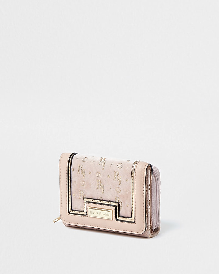 Girls pink glitter monogram purse