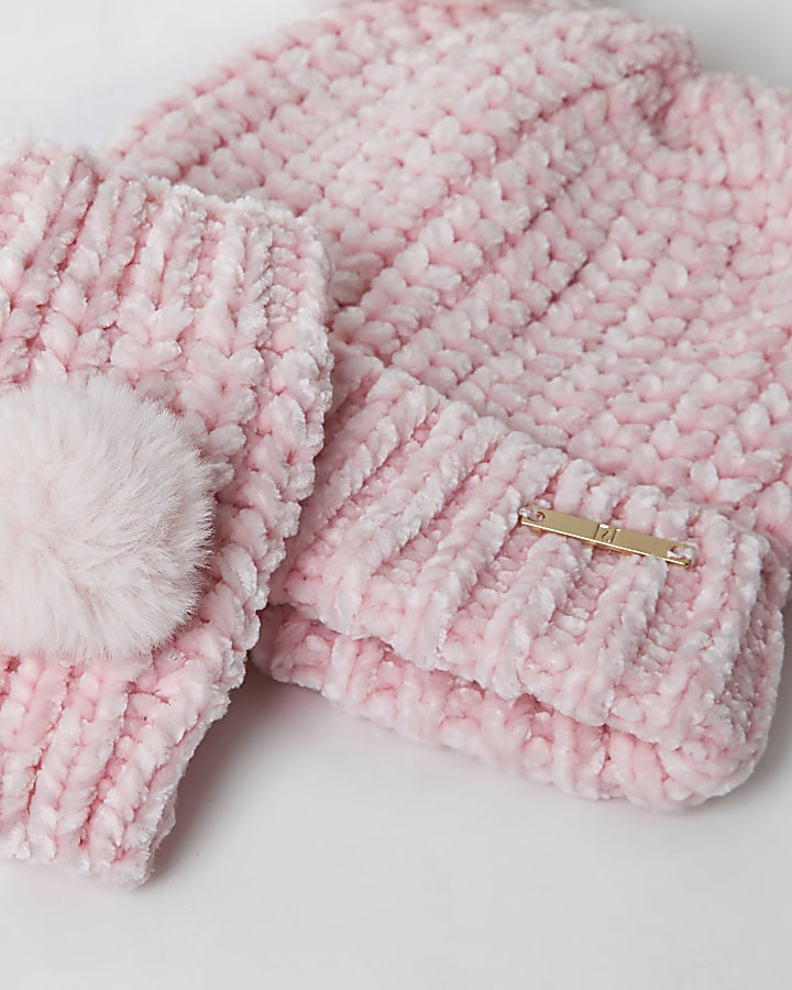 Mini girls pink chenille hat and glove set