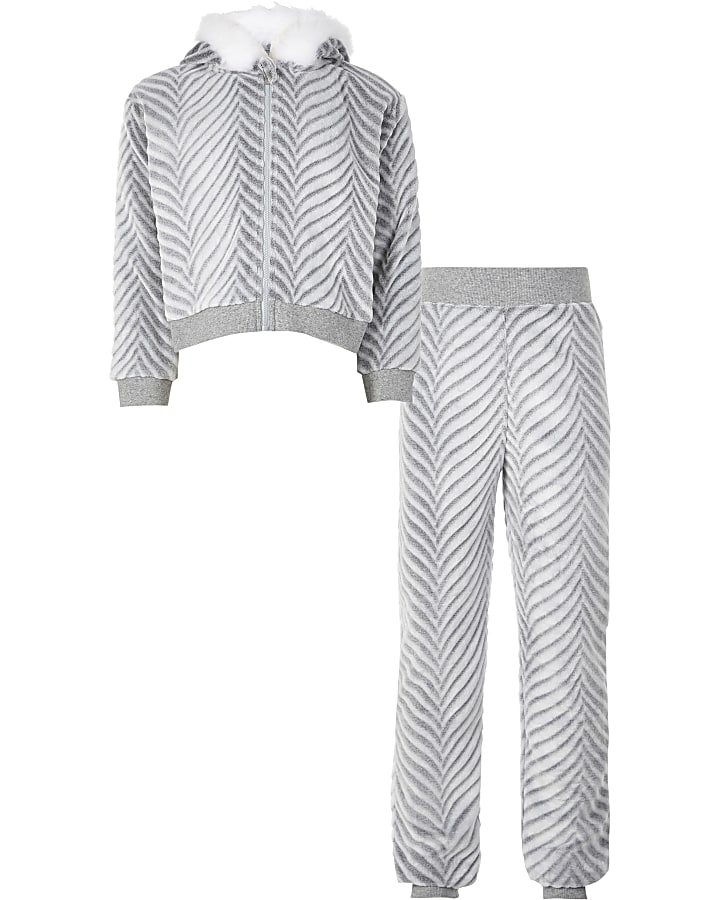 Girls grey faux fur pyjamas set