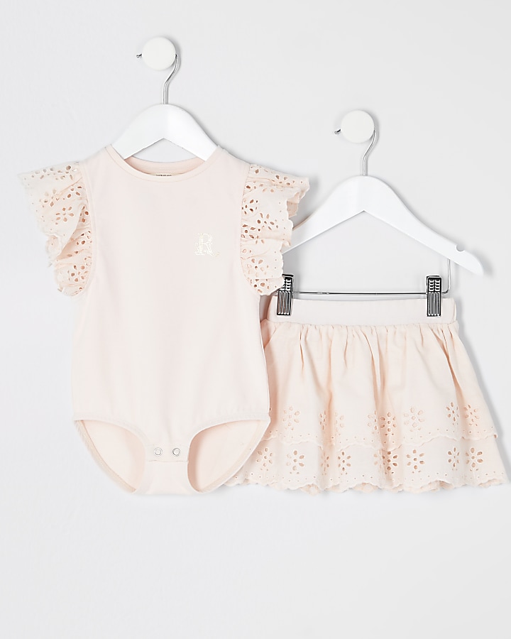 Mini girls pink broderie bodysuit outfit