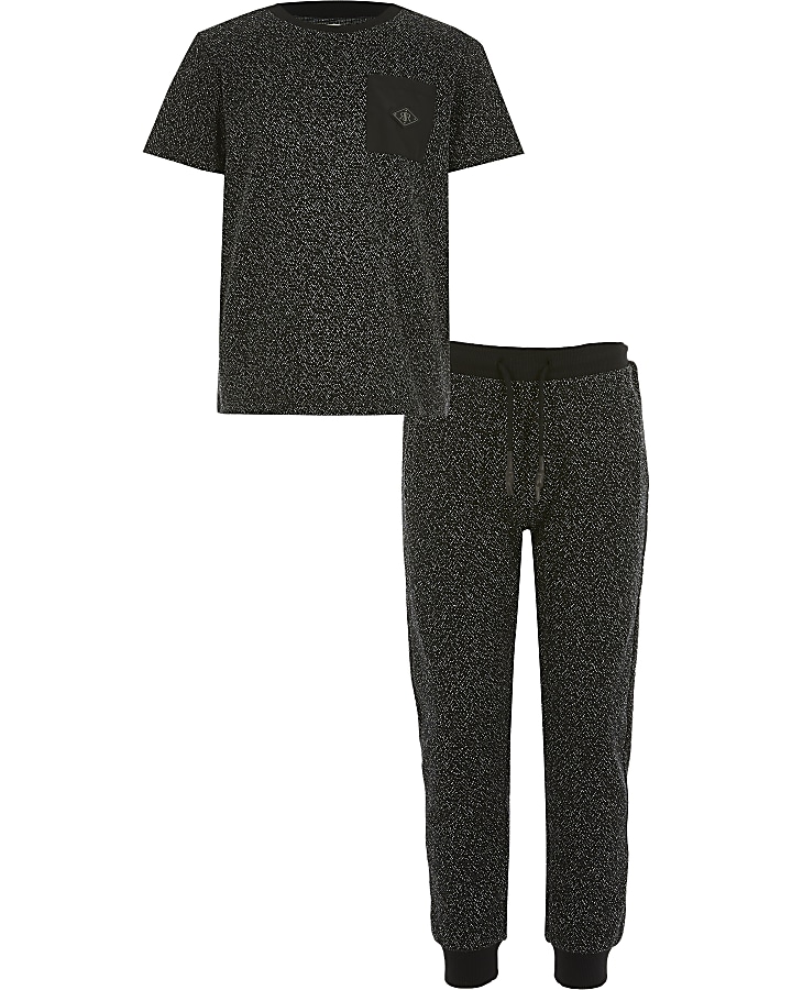 Boys black textured T-shirt outfit