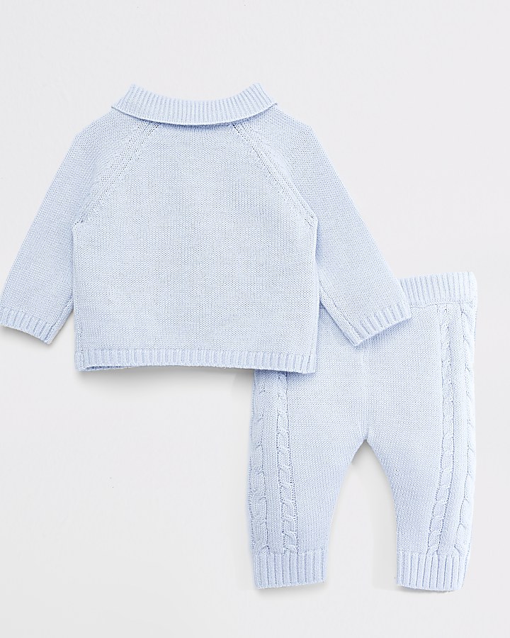 Baby blue knitted button cardigan outfit