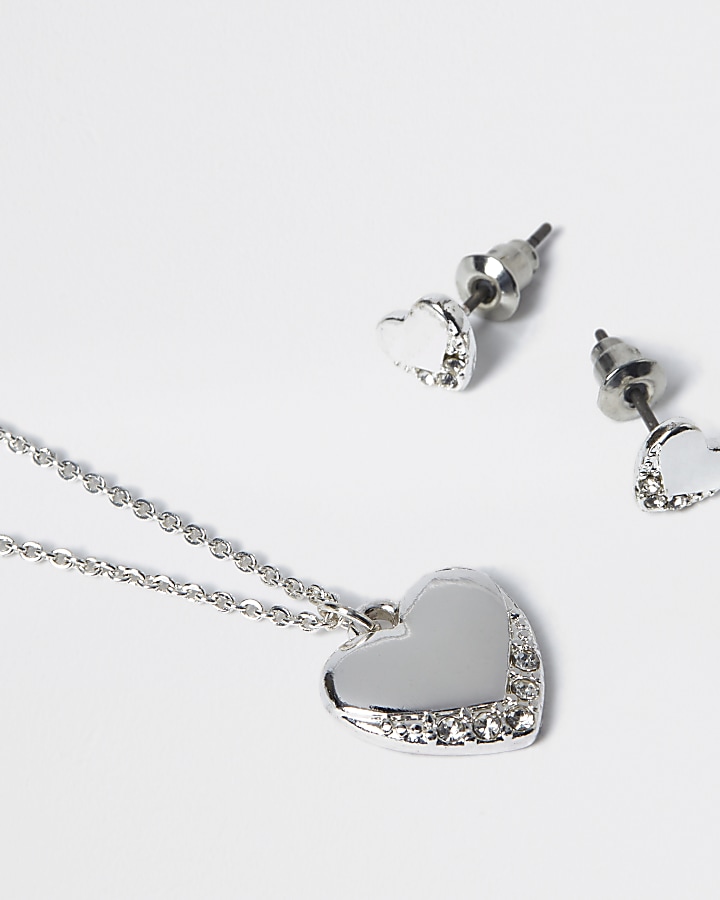 Girls silver colour heart necklace  set