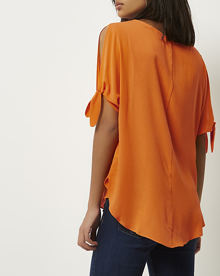 Orange tied sleeves t-shirt
