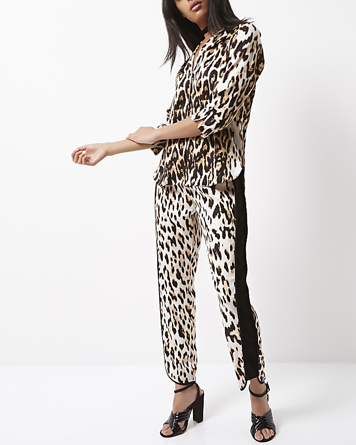 Leopard print soft tapered trousers