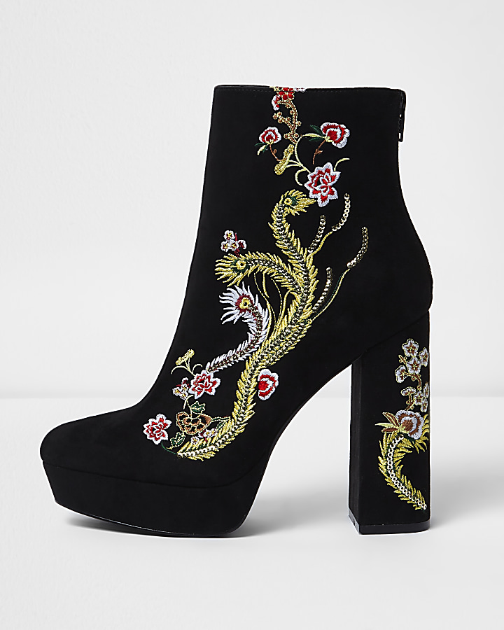 Black floral embroidered platform boots