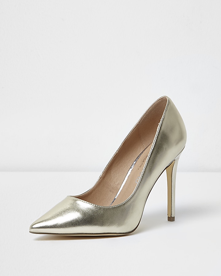 Gold metallic wide fit court shoes