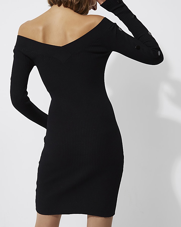 Black rib knit hardware sleeve bodycon dress