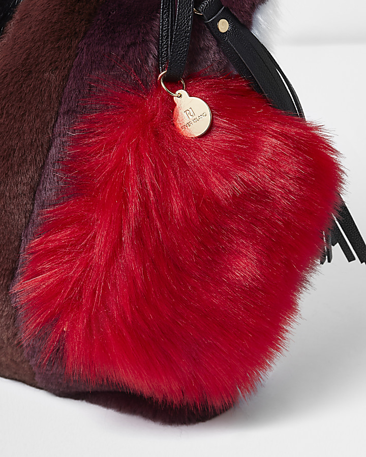Red faux fur slouch chain bag