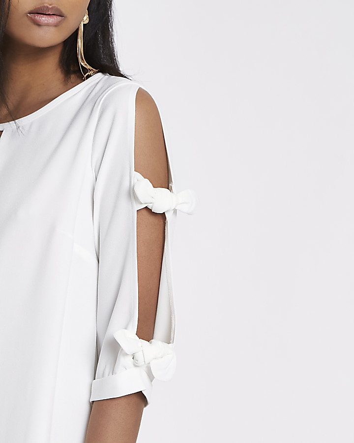 White bow sleeve swing dress