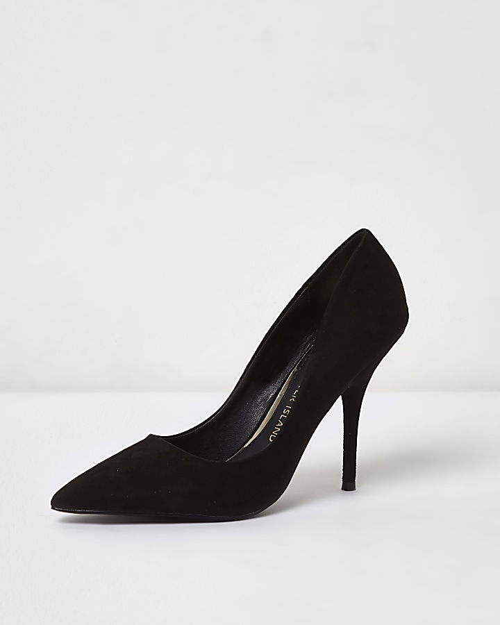 Black pointed toe court shoes