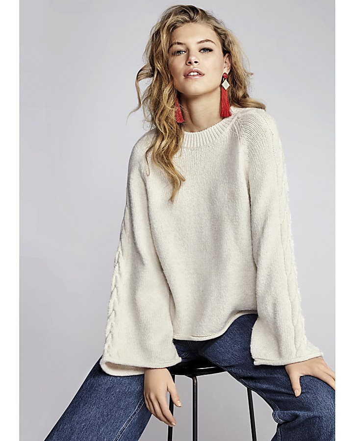 Cream wide cable knit sleeve jumper