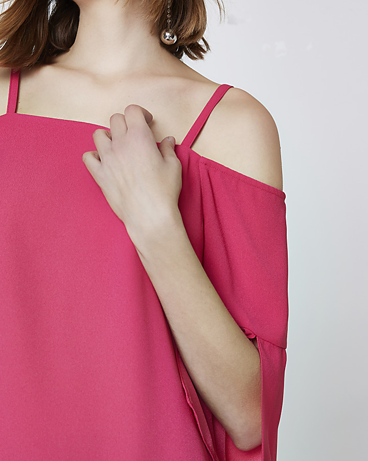 Pink cold shoulder split sleeve top