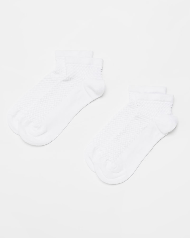 White textured trainer socks multipack