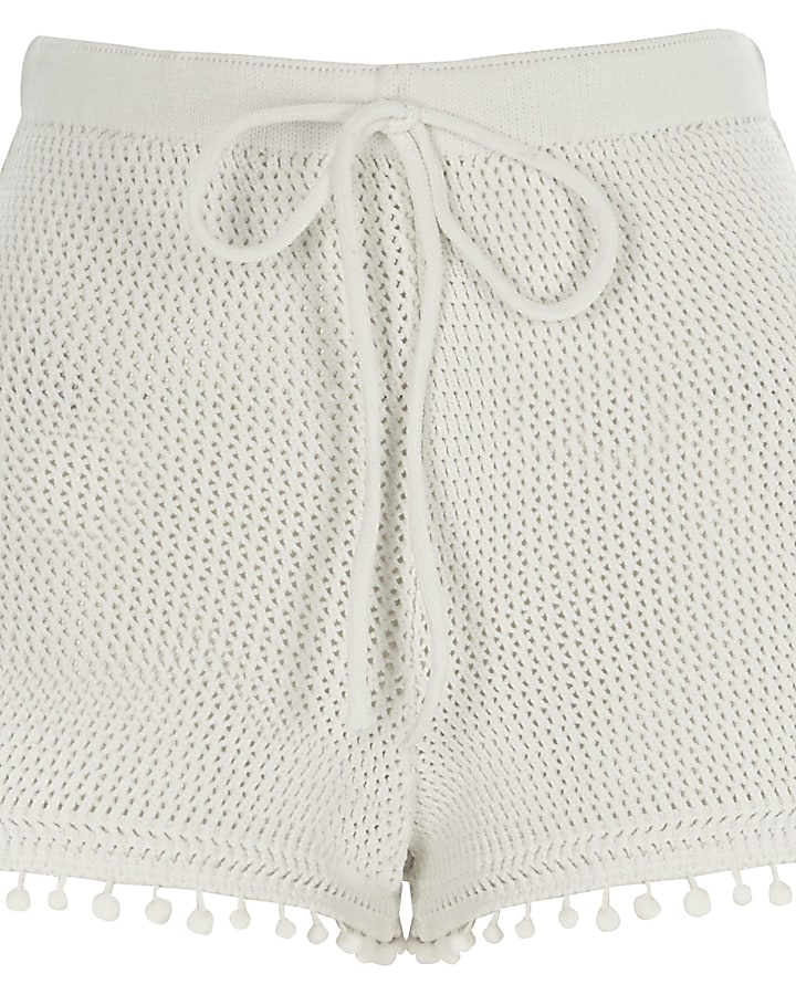 White knitted pom pom shorts
