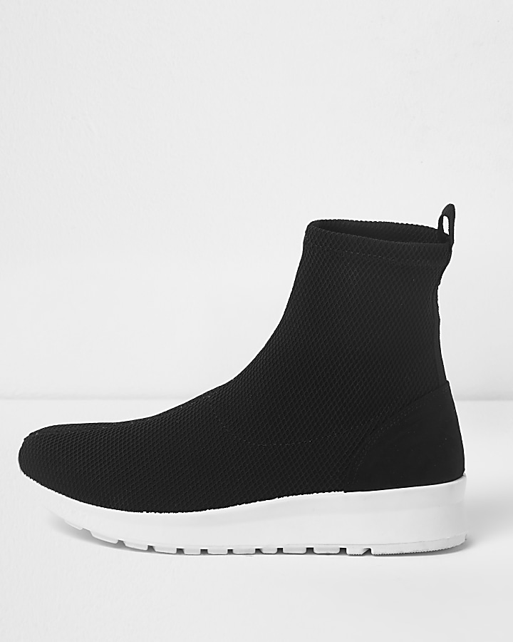 Black contrast sole sock trainers