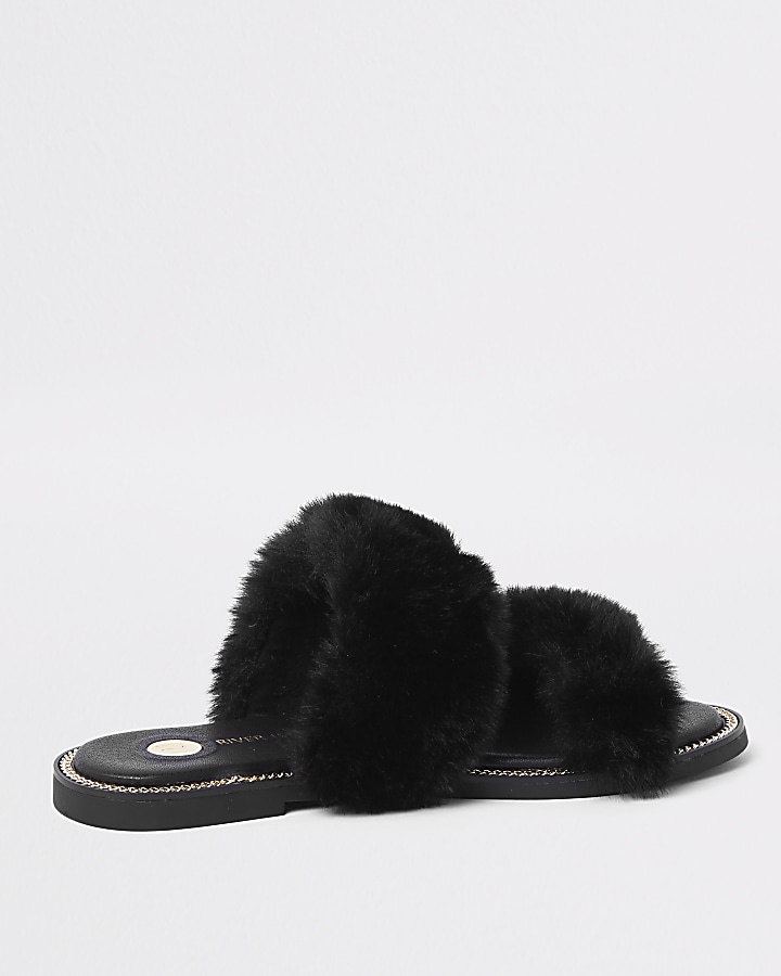 Black faux fur chain trim sandals