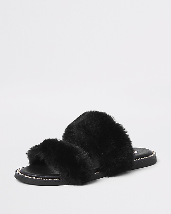 Black faux fur chain trim sandals