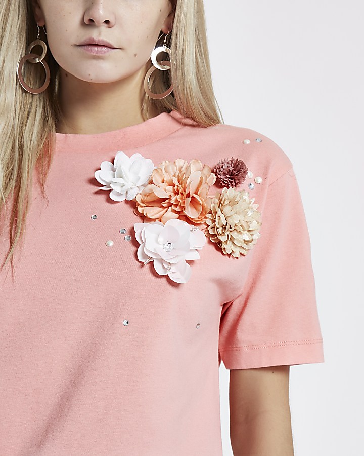 Petite Pink 3D floral detail T-shirt