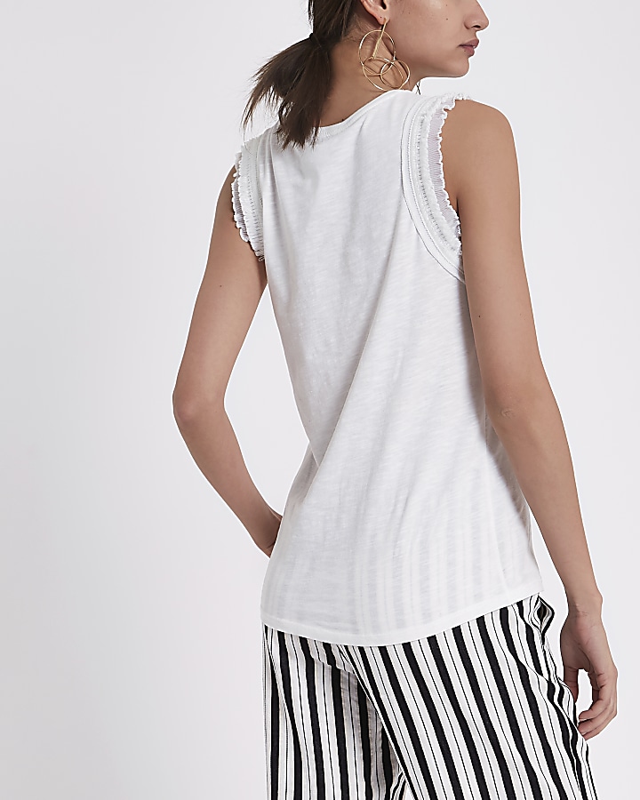 White frill sleeve tank top