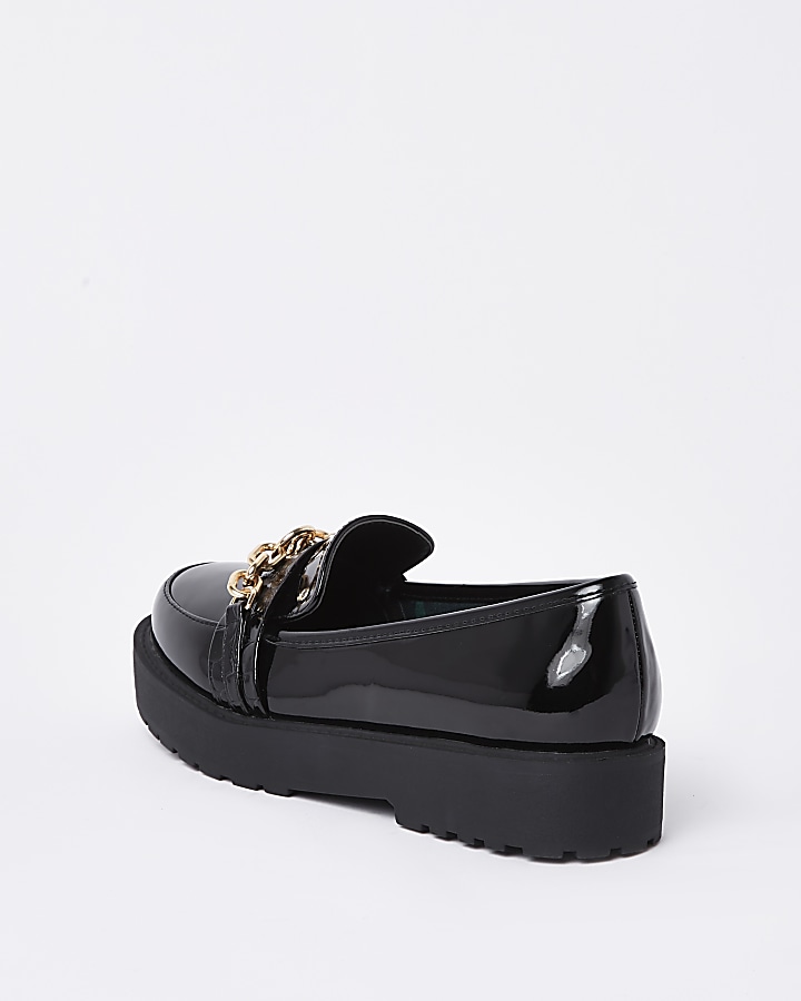 Black chunky chain loafers