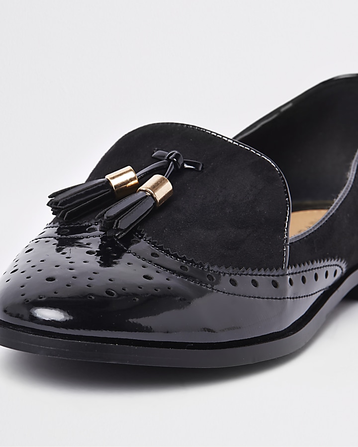 Black wide fit tassel patent shoes