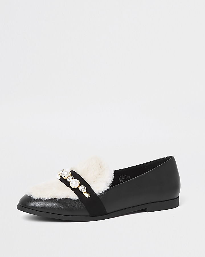 Black wide fit faux fur snaffle loafer