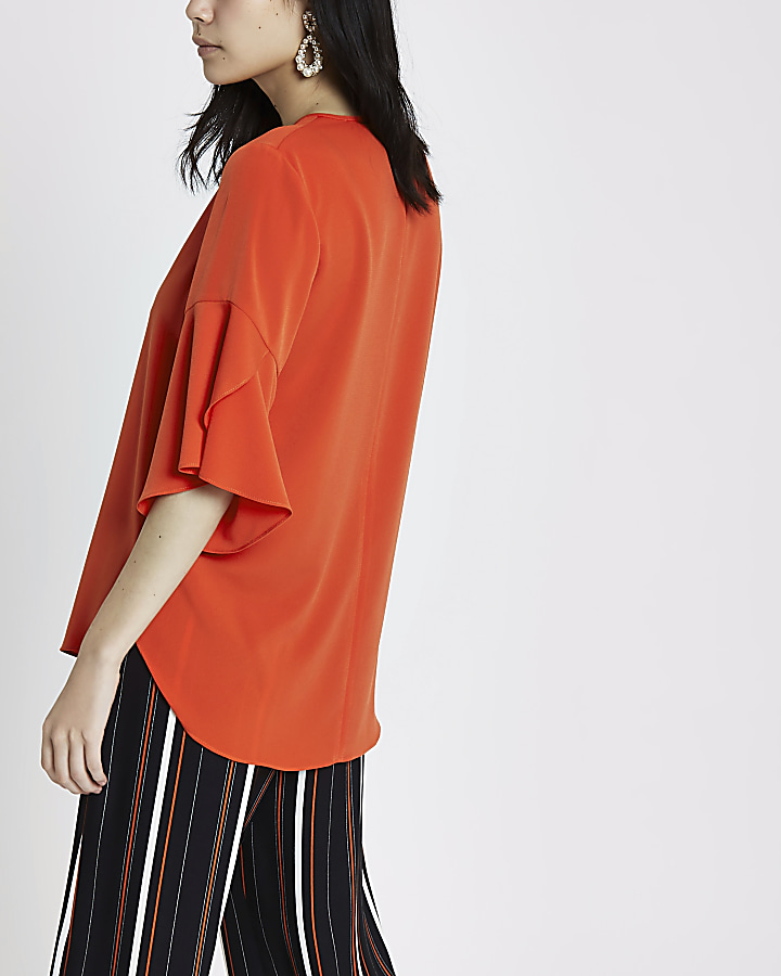 Red short sleeve frill sleeve top