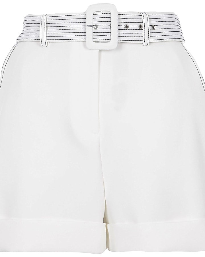 White belted contrast stitch shorts