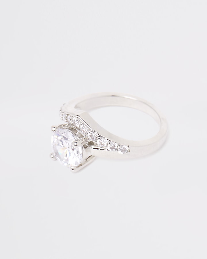 Silver tone cubic zirconia stone ring