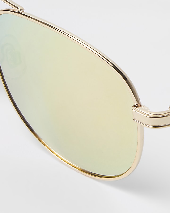 Gold tone mirror lens aviator sunglasses