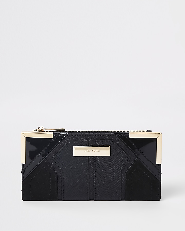 Black metal corner textured foldout purse