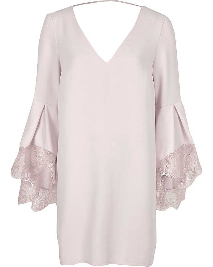 Pink lace trim flare sleeve swing dress