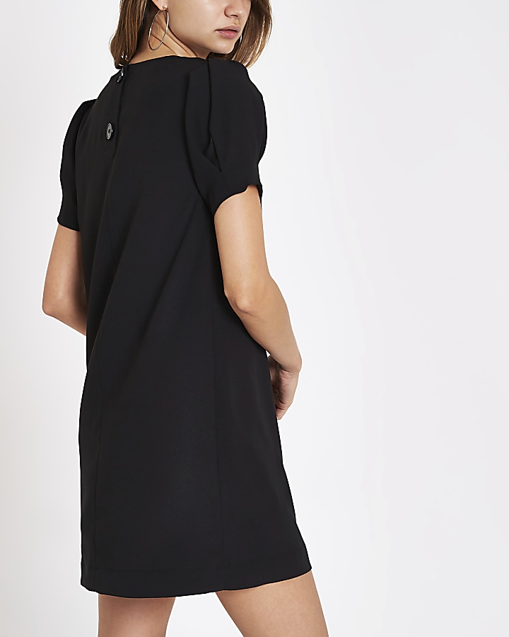 Black short sleeve swing dress