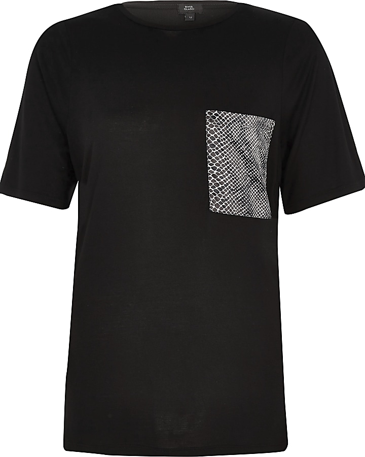 Black snake print chest pocket T-shirt