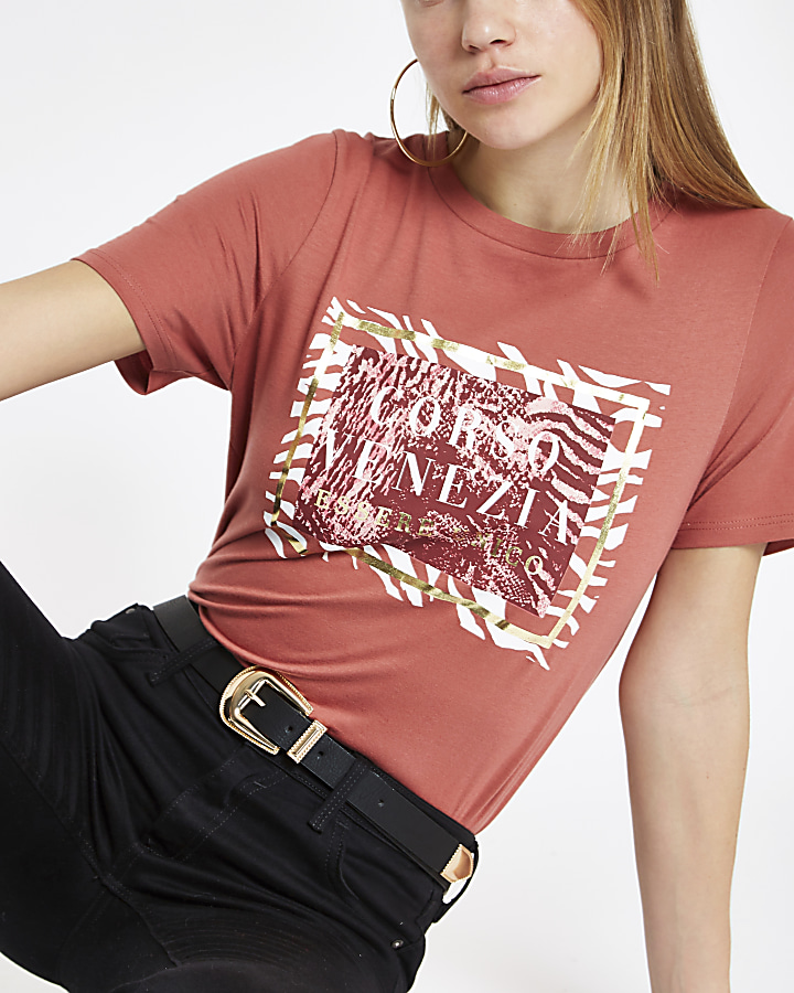Red ‘Corso Venezia’ print T-shirt