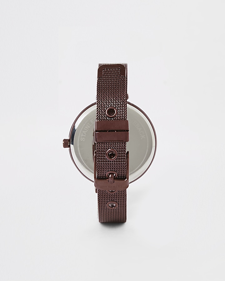 Brown mesh strap watch