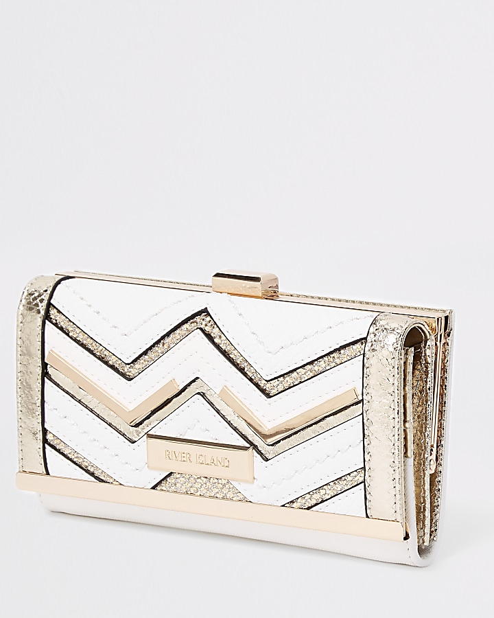 White metallic cutabout clip top purse