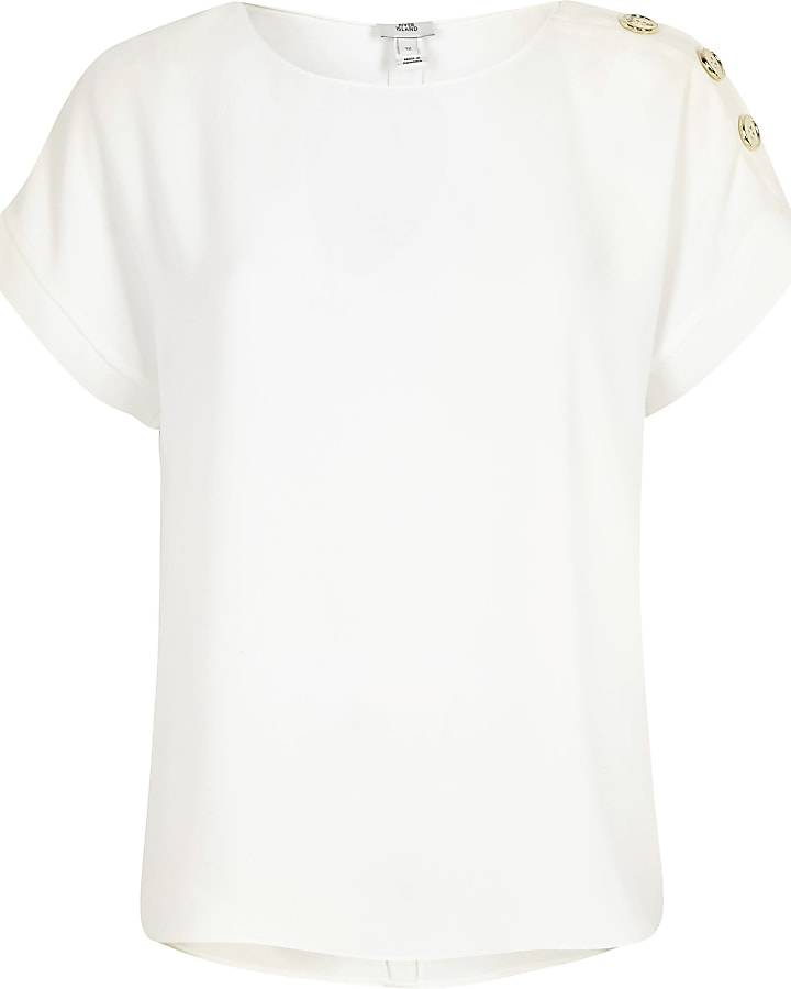 White button shoulder T-shirt