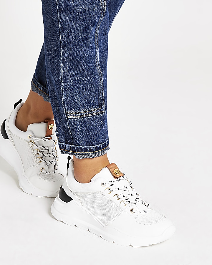 White lace up runner trainers