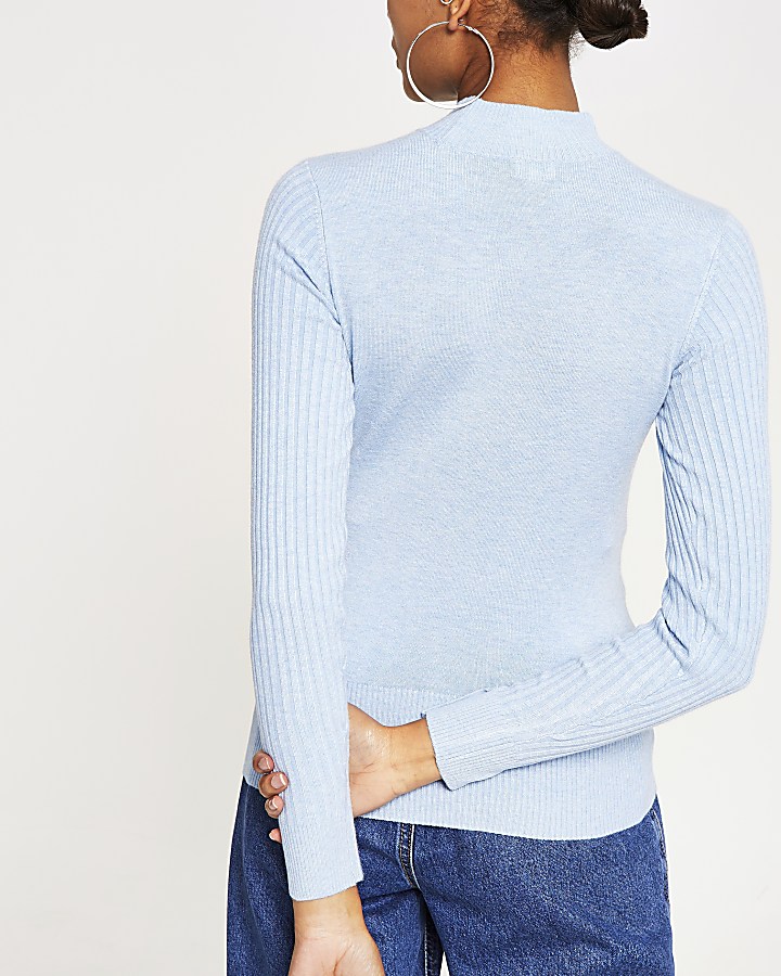 Light blue fitted high neck knitted top