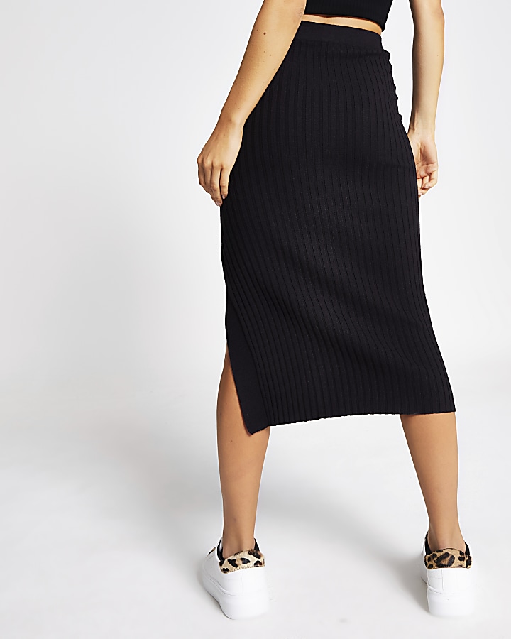 Black knitted button midi skirt