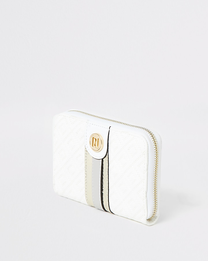 White quilted zip around purse