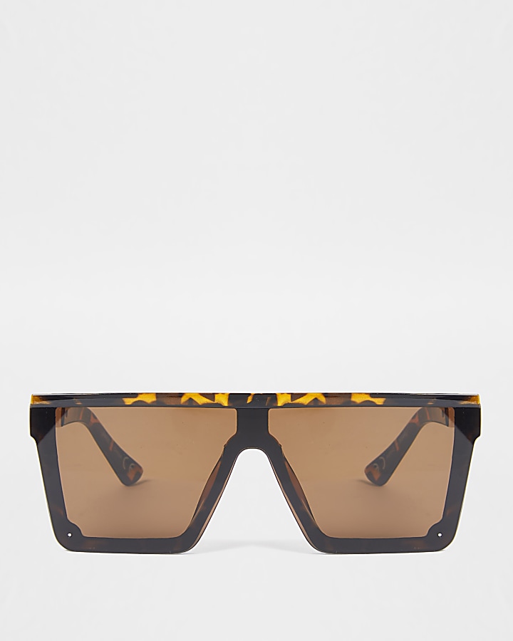 Brown tortoiseshell flat top sunglasses