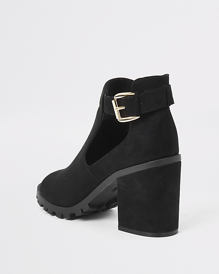 Black double buckle shoe boots